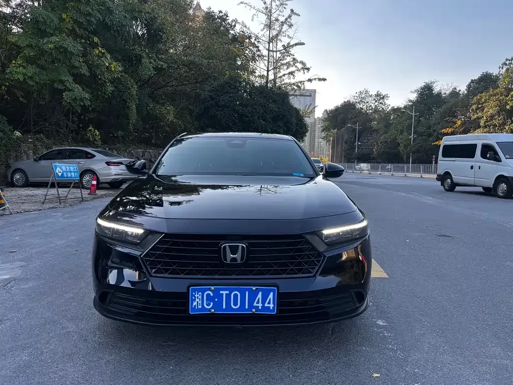 Honda Accord 2023 из CN, фото 2