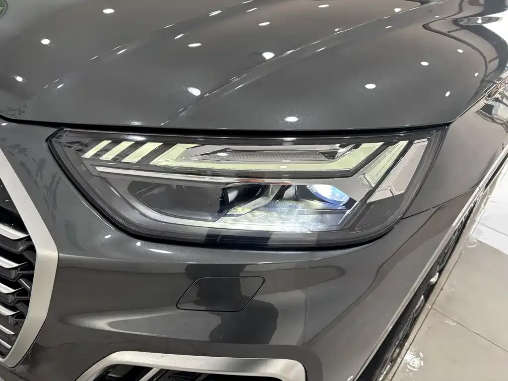 Audi Q5L Sportback 2022 из CN, фото 8
