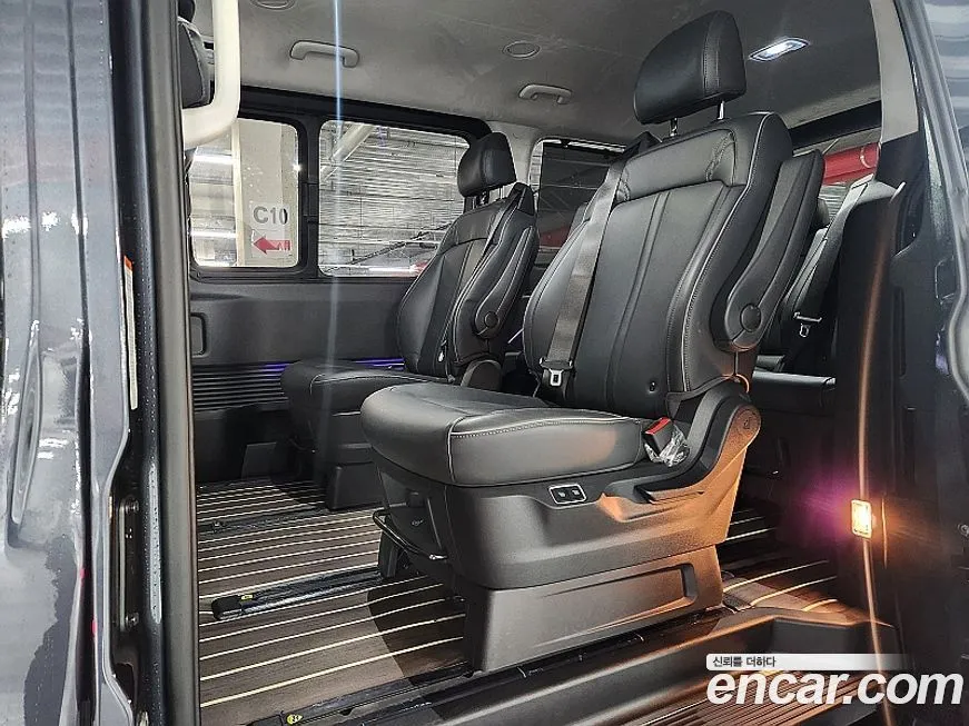 Hyundai Staria 2025 из KR, фото 10