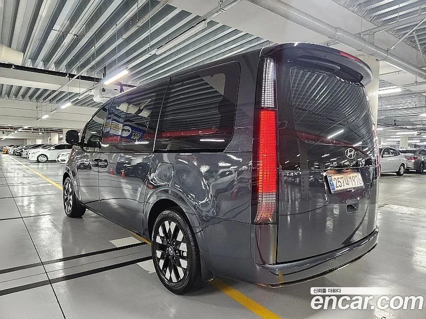 Hyundai Staria 2025 из KR, фото 5