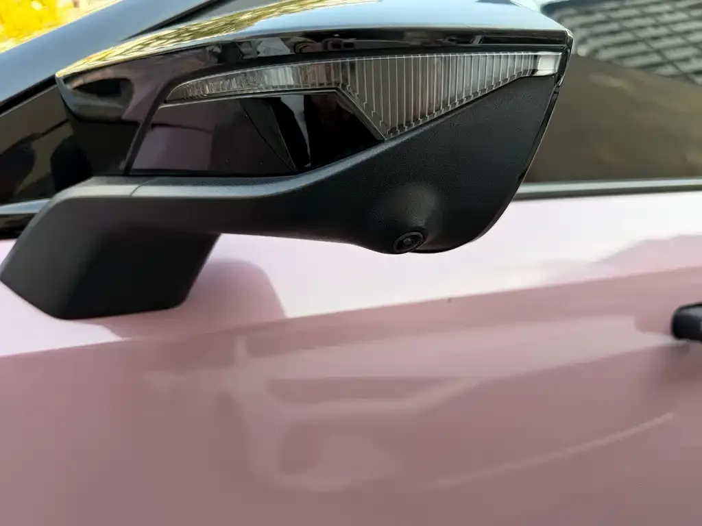 Changan UNI-V 2023 из CN, фото 4