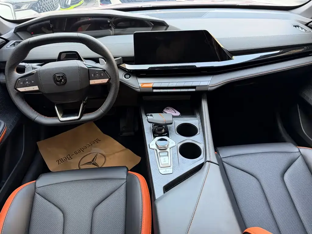 Changan UNI-V 2023 из CN, фото 9