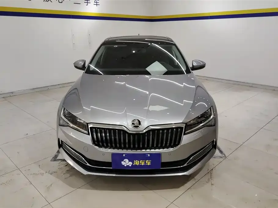 Skoda Superb 2021 из CN, фото 2
