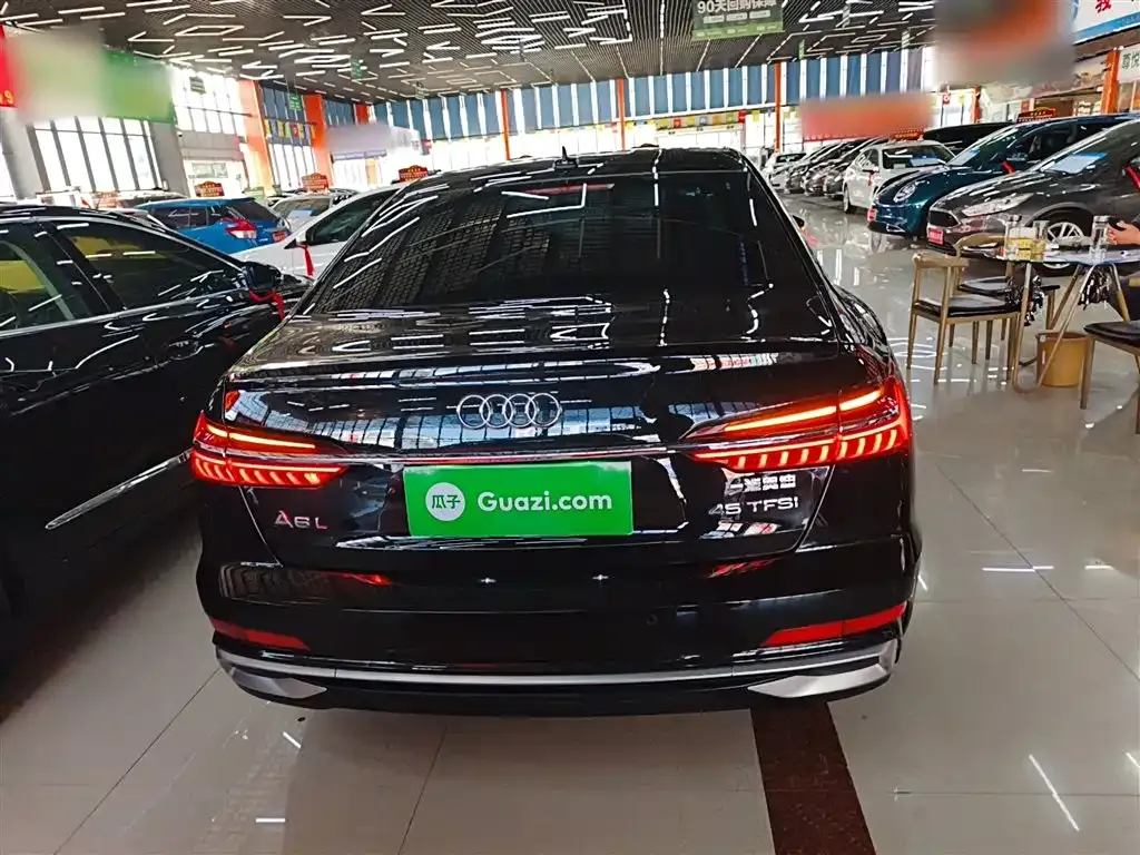 Audi A6L 2023 из CN, фото 6