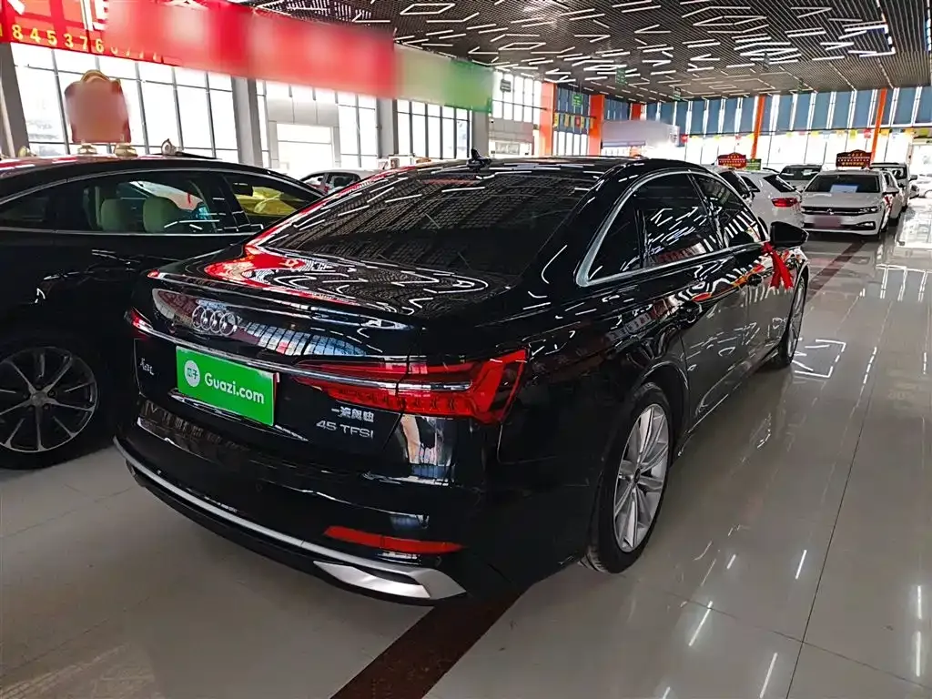 Audi A6L 2023 из CN, фото 7