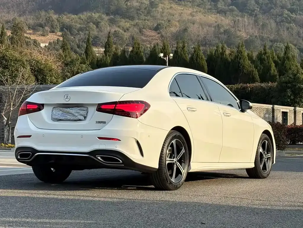 Mercedes-Benz A-Class 2023 из CN, фото 6