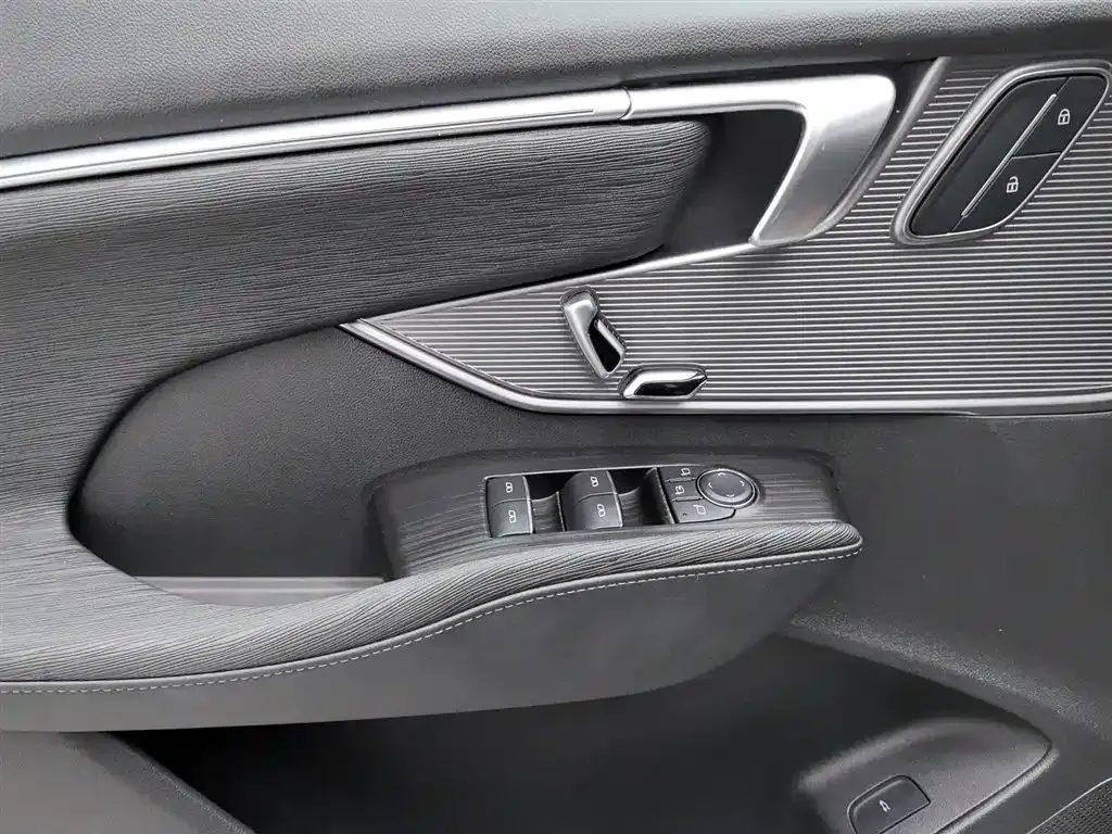 Buick LaCrosse 2025 из CN, фото 9