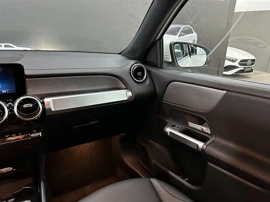 Mercedes-Benz GLB 2024 из CN, фото 8