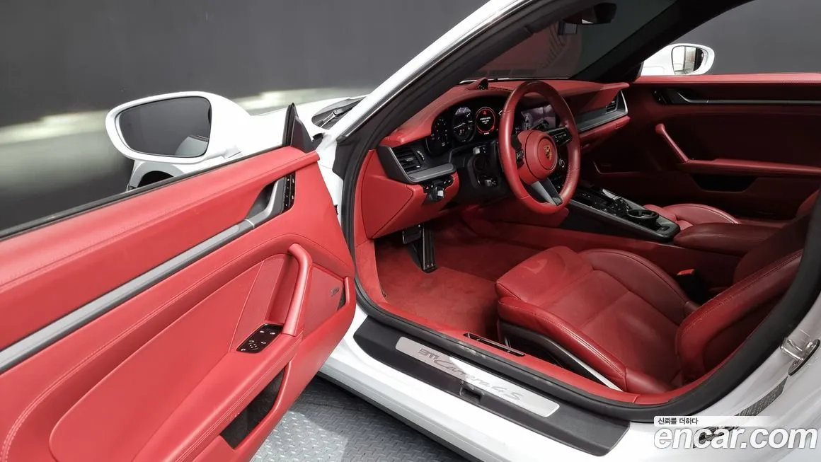 Porsche 911 2021 из KR, фото 10