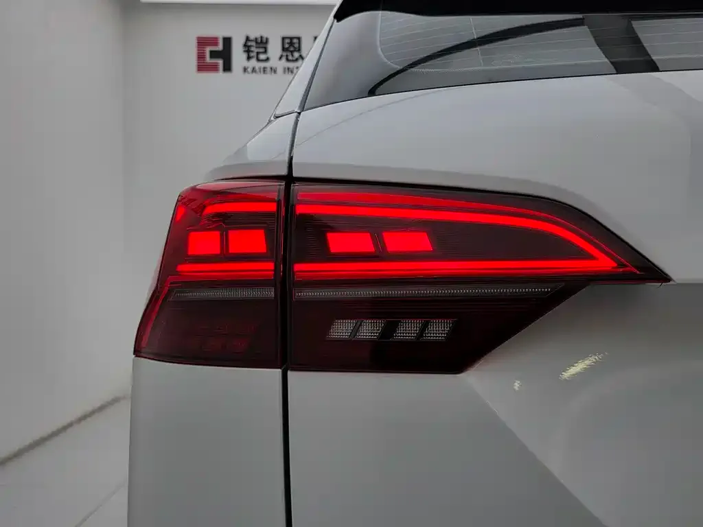 Volkswagen Tayron 2022 из CN, фото 8