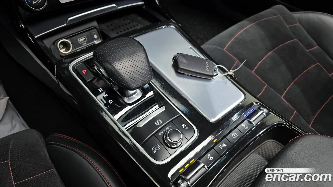 Kia Stinger 2023 из KR, фото 9