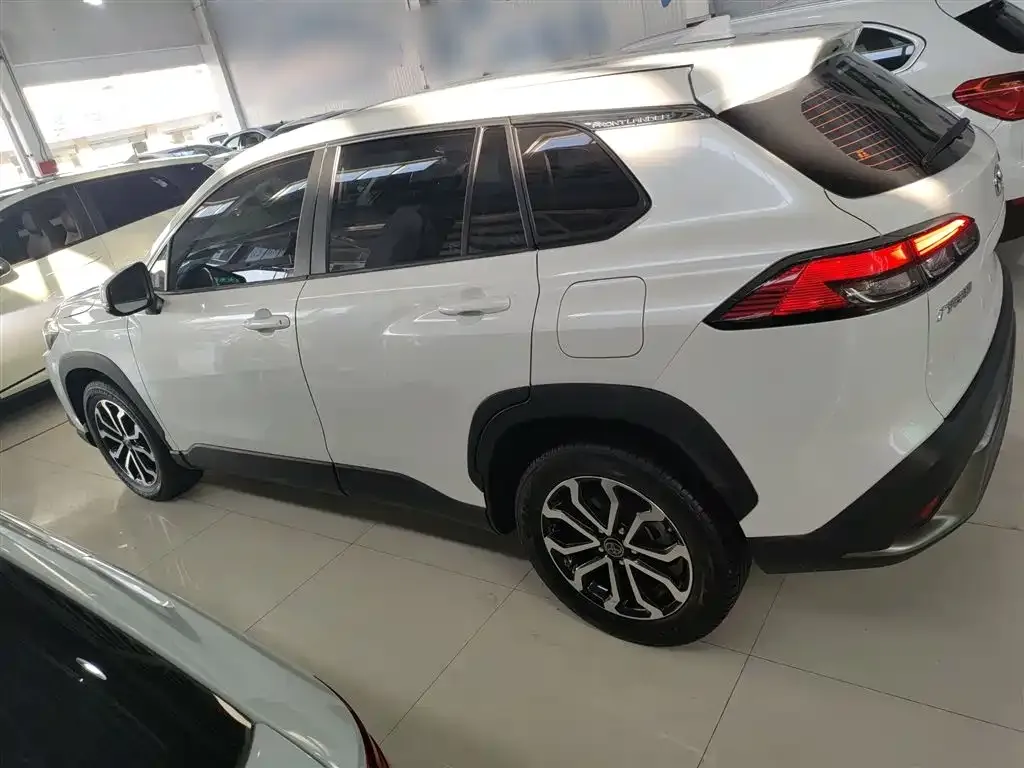 Toyota Frontlander 2022 из CN, фото 5