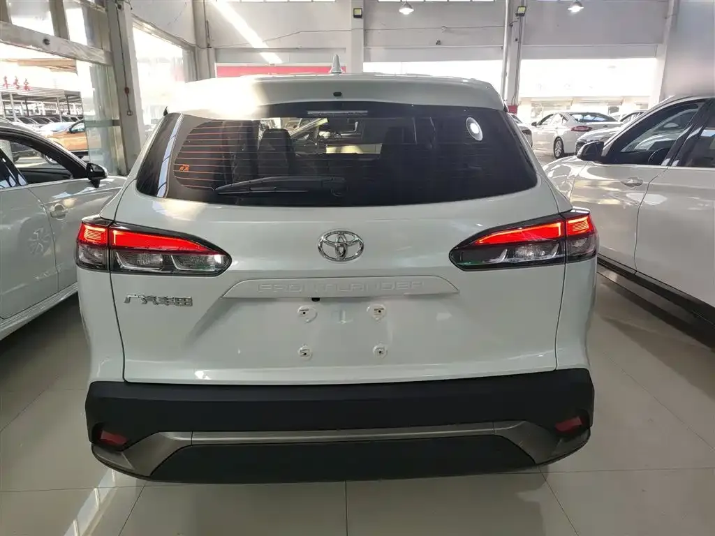 Toyota Frontlander 2022 из CN, фото 6