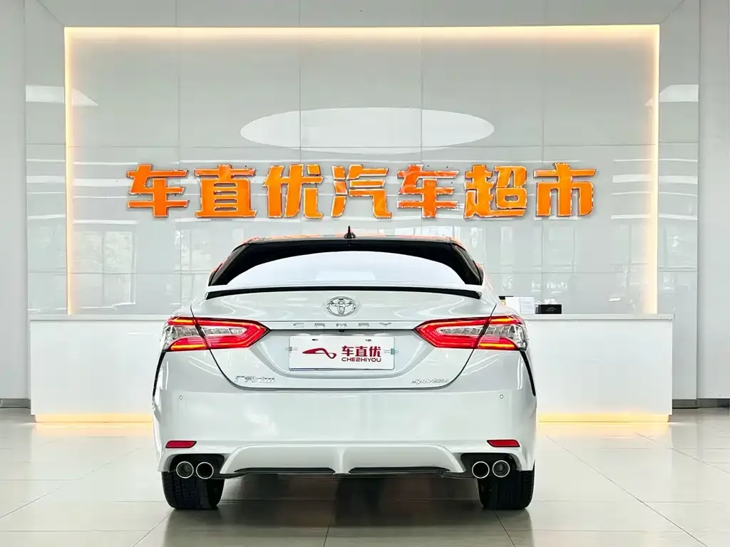 Toyota Camry 2023 из CN, фото 6