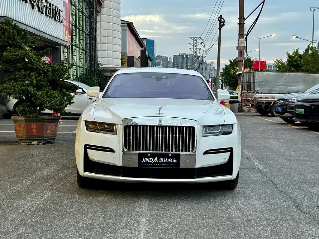 Rolls-Royce Ghost 2025 из CN, фото 2