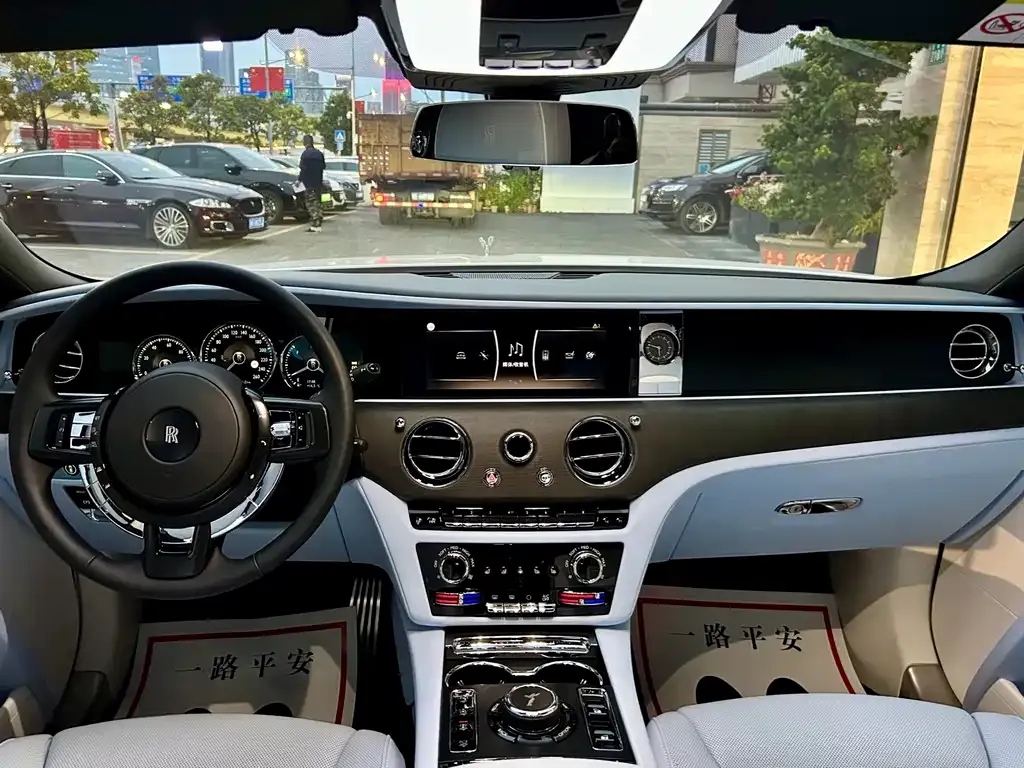 Rolls-Royce Ghost 2025 из CN, фото 7
