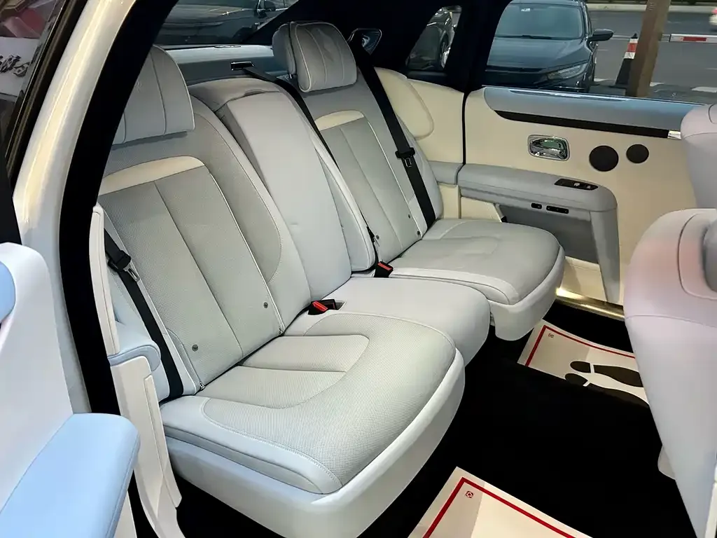 Rolls-Royce Ghost 2025 из CN, фото 8