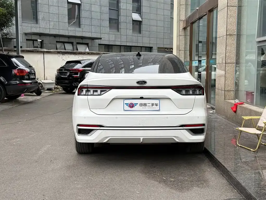 Ford Mondeo 2024 из CN, фото 4