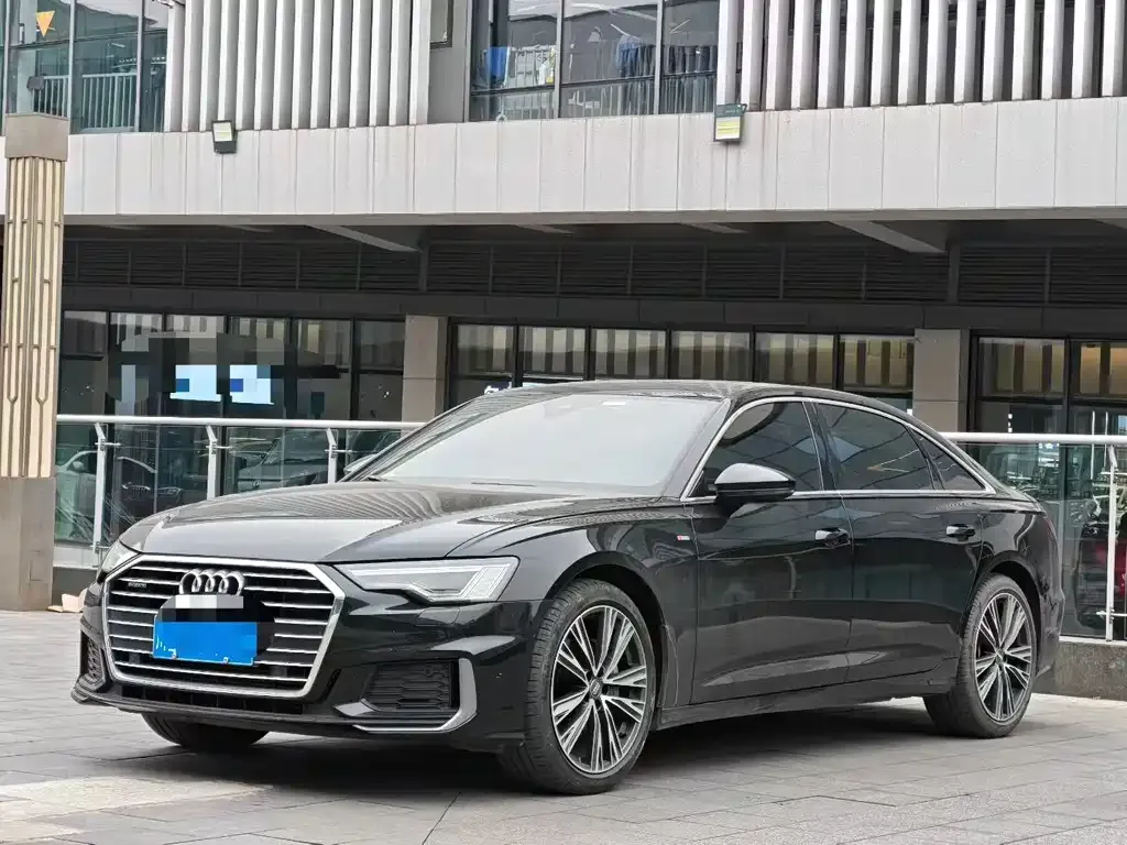 Audi A6L 2021 из CN, фото 1