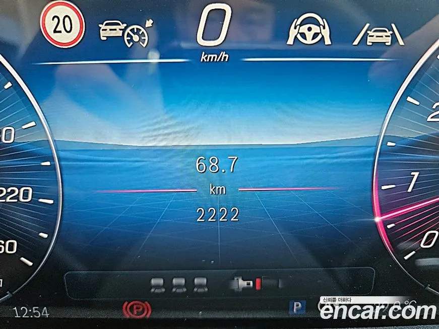 Mercedes-Benz E-Class 2025 из KR, фото 9