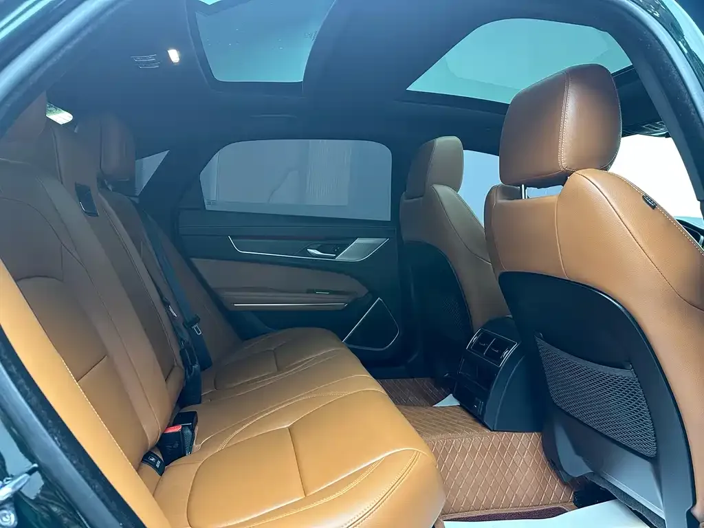 Jaguar XFL 2022 из CN, фото 8