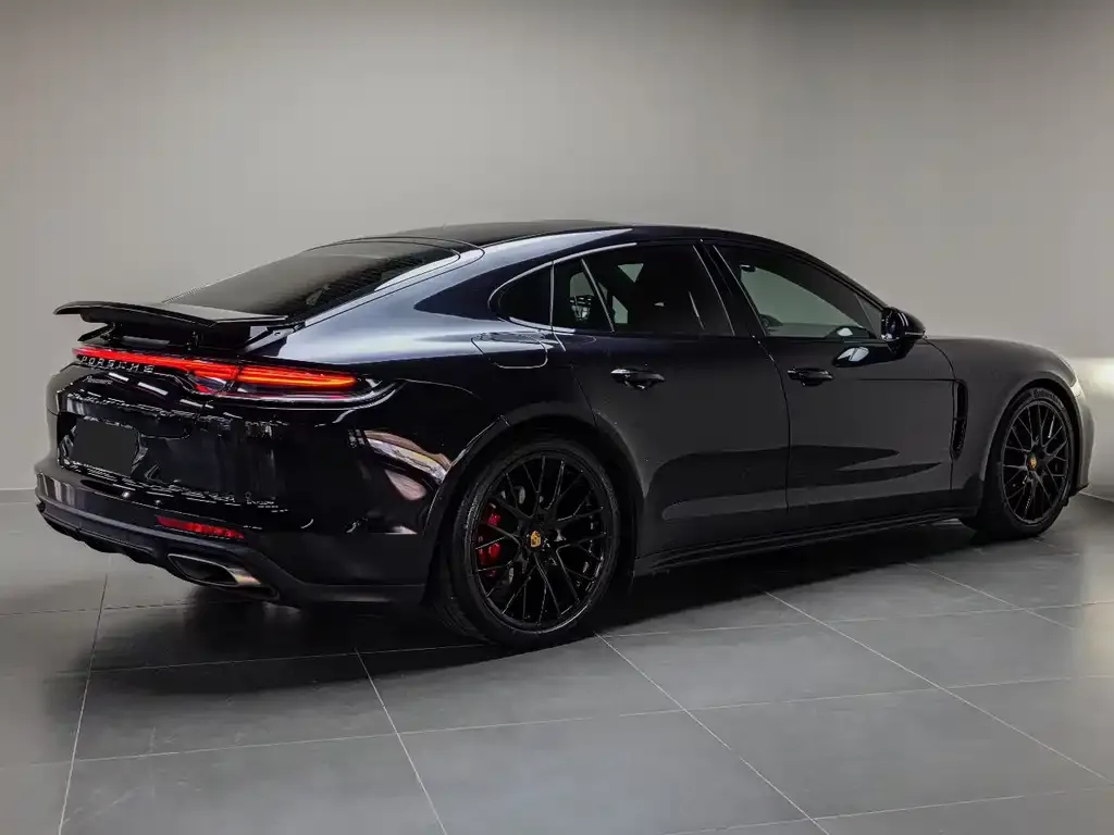 Porsche Panamera 2023 из CN, фото 3