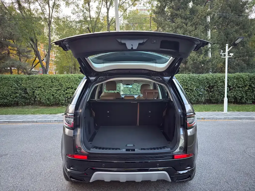 Land Rover Discovery Sport 2023 из CN, фото 6