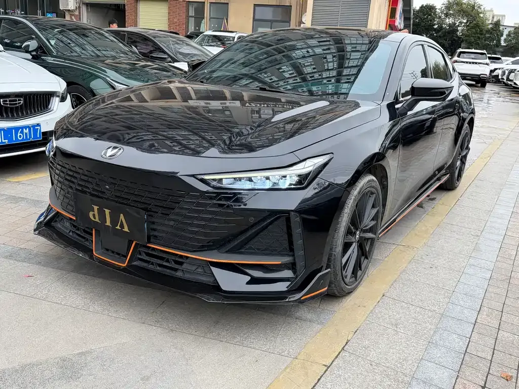 Changan UNI-V 2023 из CN, фото 1