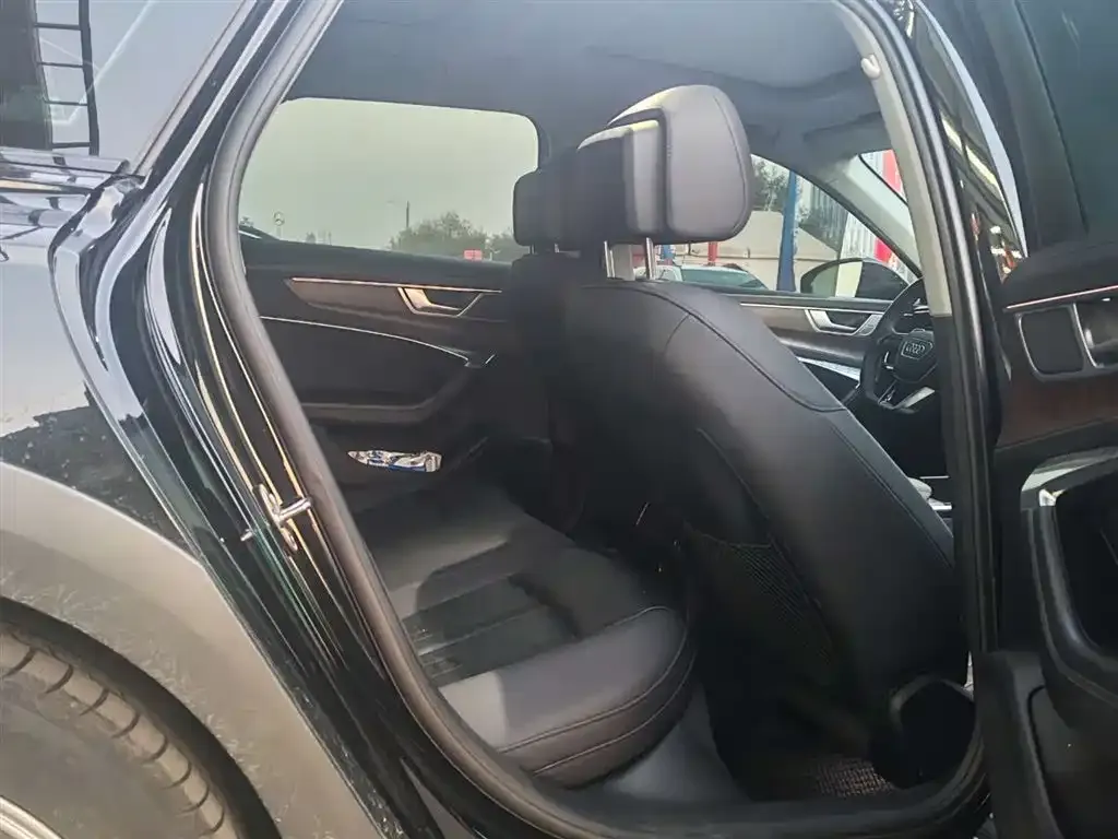 Audi A6 (Import) 2021 из CN, фото 10