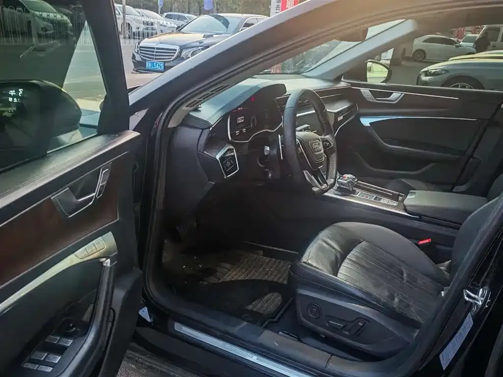 Audi A6 (Import) 2021 из CN, фото 9