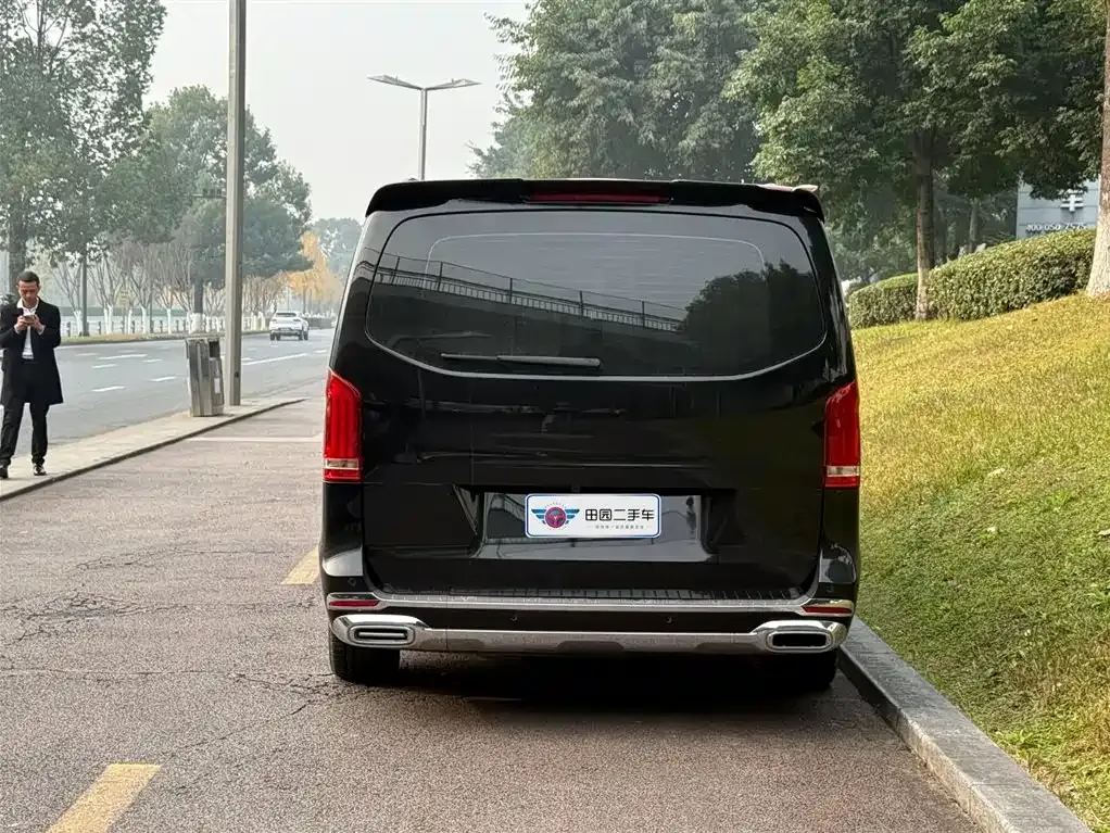 Mercedes-Benz Vito 2024 из CN, фото 5