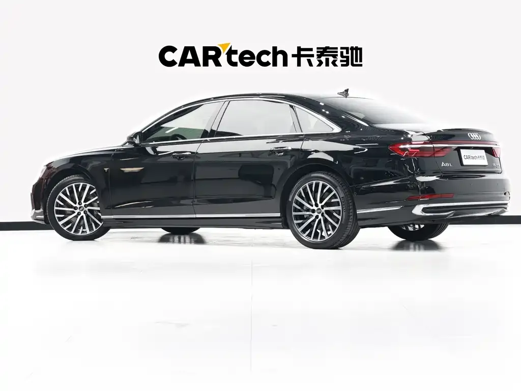 Audi A8 2022 из CN, фото 6