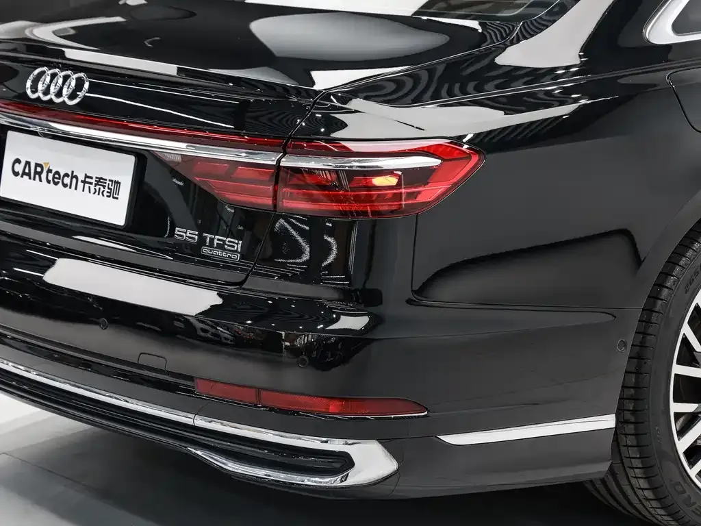 Audi A8 2022 из CN, фото 9