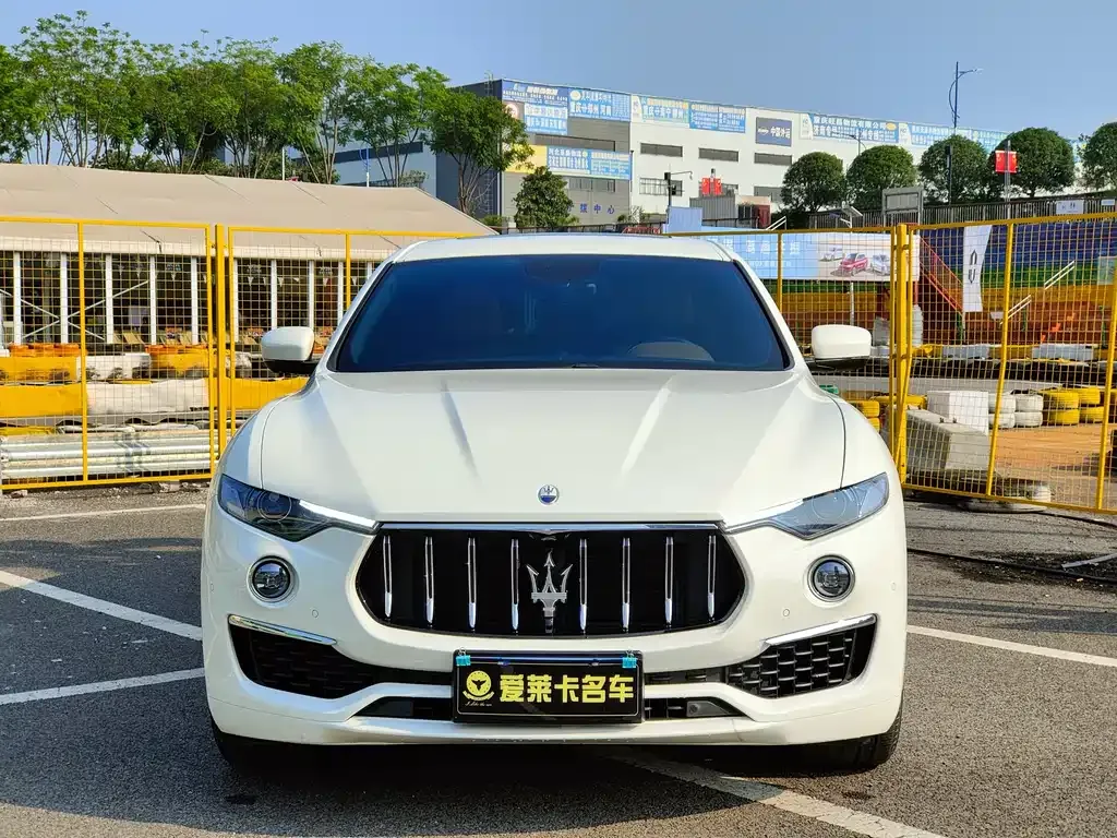 Maserati Levante 2022 из CN, фото 2