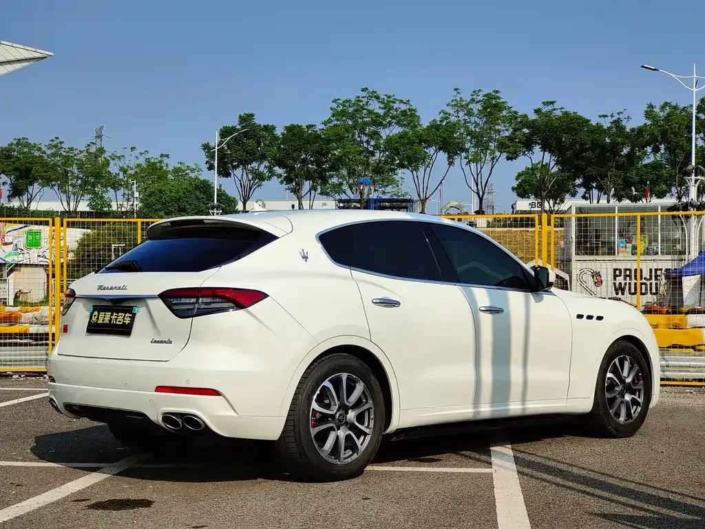 Maserati Levante 2022 из CN, фото 5