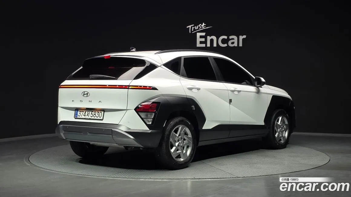 Hyundai Kona 2023 из KR, фото 2