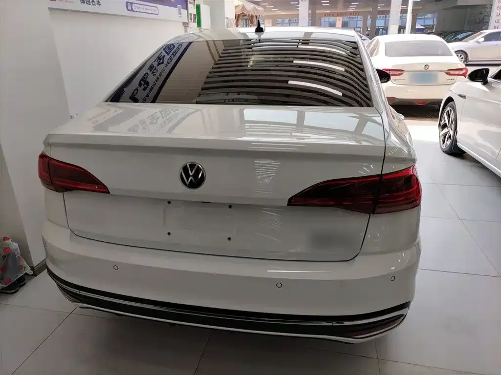 Volkswagen Bora 2023 из CN, фото 6