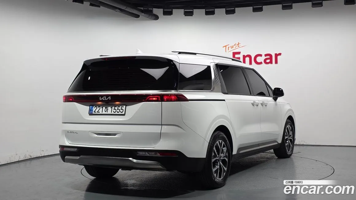 Kia Carnival 2023 из KR, фото 2