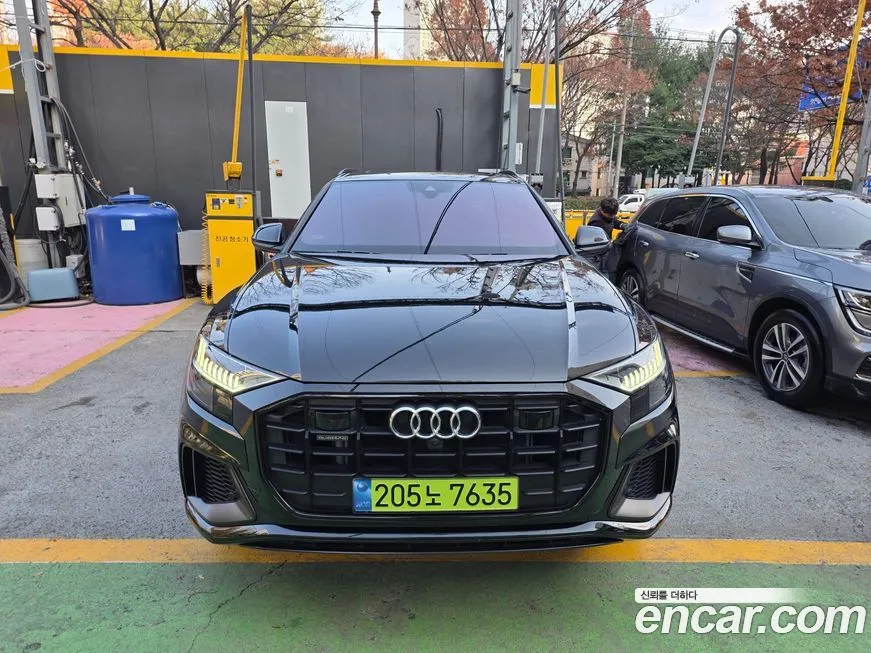 Audi Q8 2023 из KR, фото 2