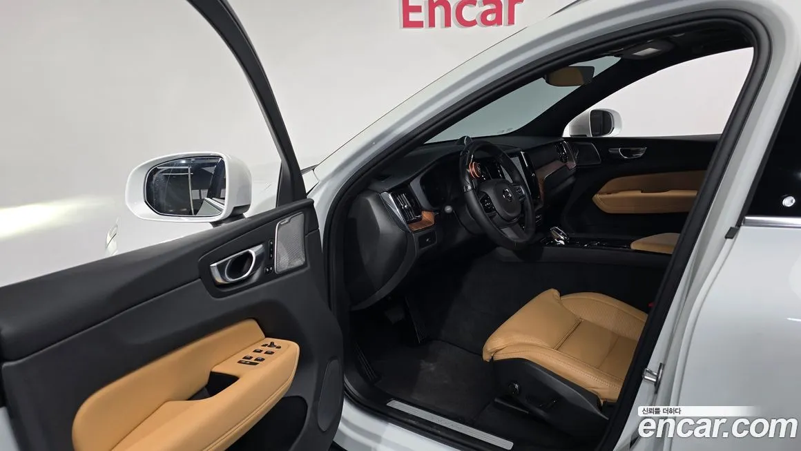 Volvo XC60 2025 из KR, фото 10