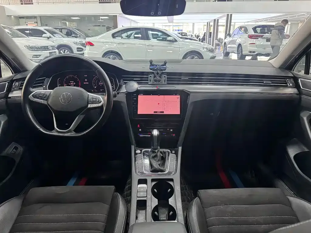 Volkswagen Magotan 2022 из CN, фото 9