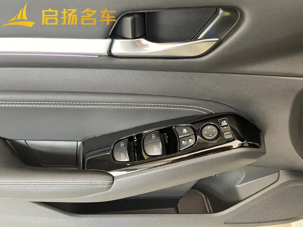 Nissan Teana 2024 из CN, фото 3