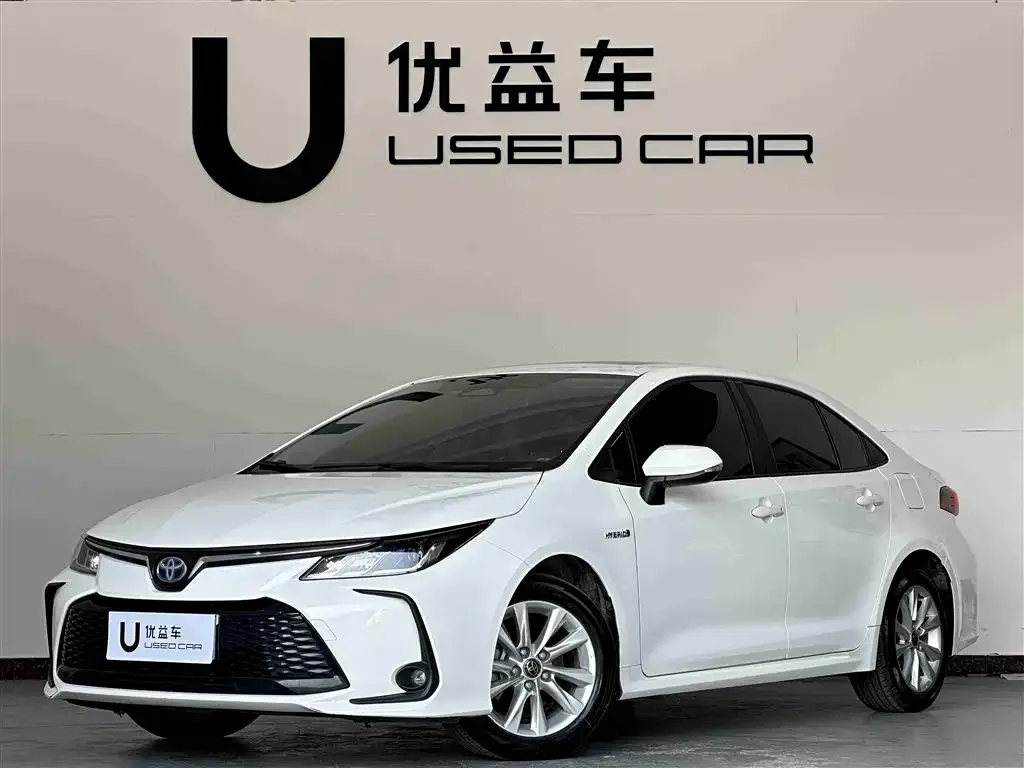 Toyota Corolla 2023 из CN, фото 1