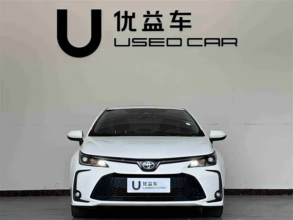 Toyota Corolla 2023 из CN, фото 2
