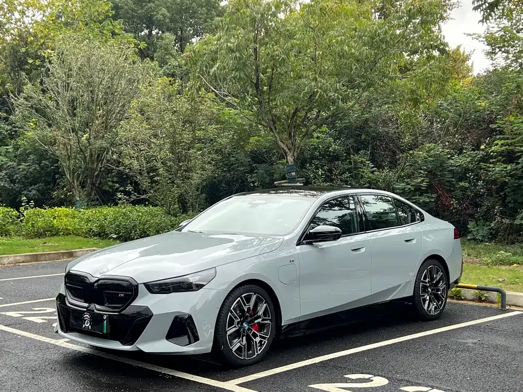 BMW i5 M60 2025 из CN, фото 1