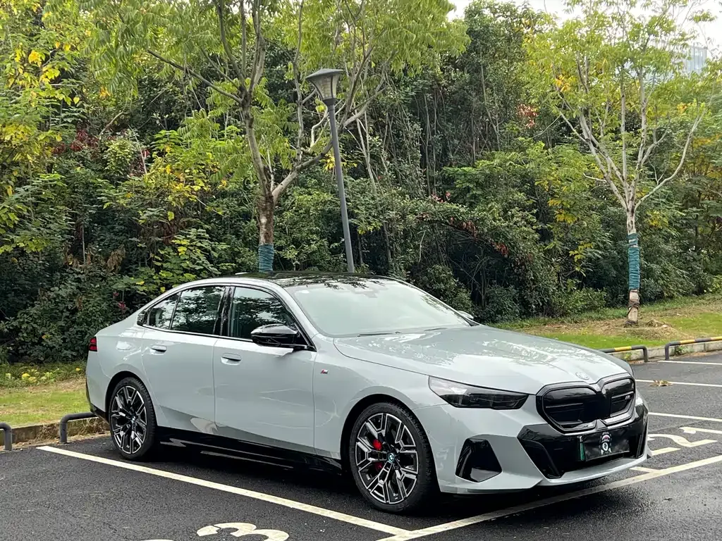 BMW i5 M60 2025 из CN, фото 3