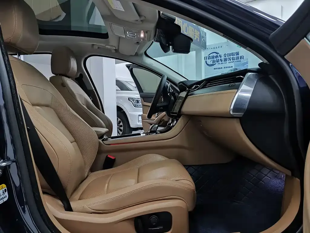 Jaguar XFL 2021 из CN, фото 6