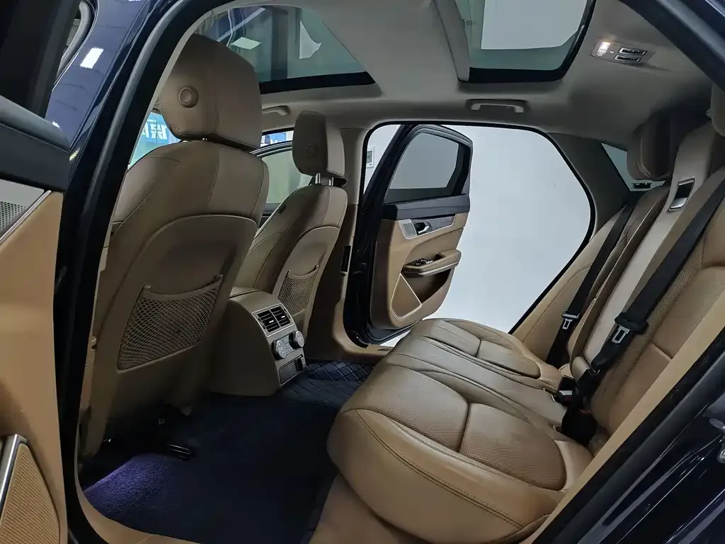 Jaguar XFL 2021 из CN, фото 8