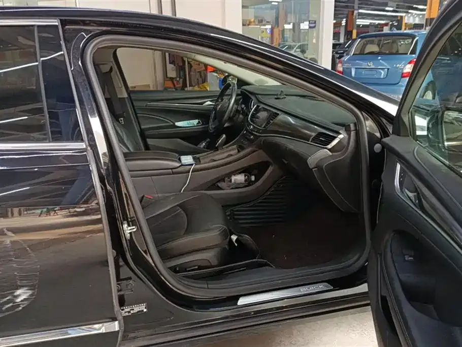Buick LaCrosse 2021 из CN, фото 8