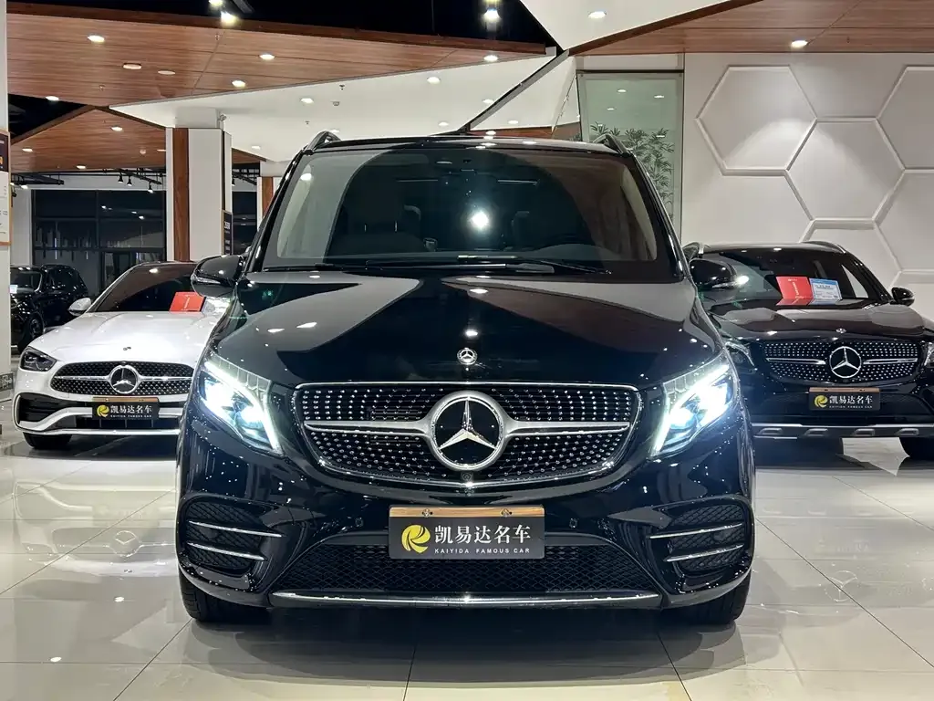 Mercedes-Benz V-Class 2021 из CN, фото 3